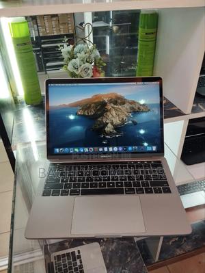 Laptop Apple MacBook Pro 2017 16GB Intel Core I5 SSD 256GB - main view