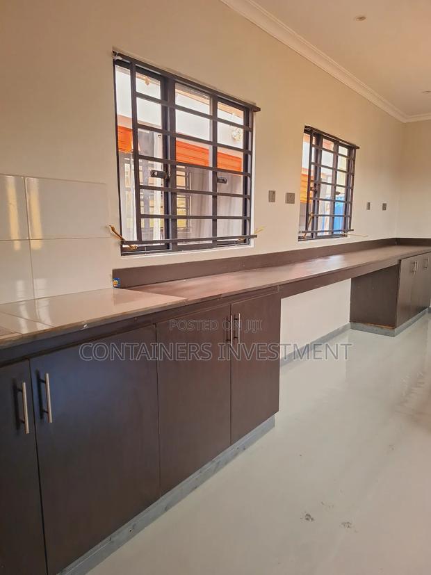 Container Offices- Fully Fitted - thumbnail 5