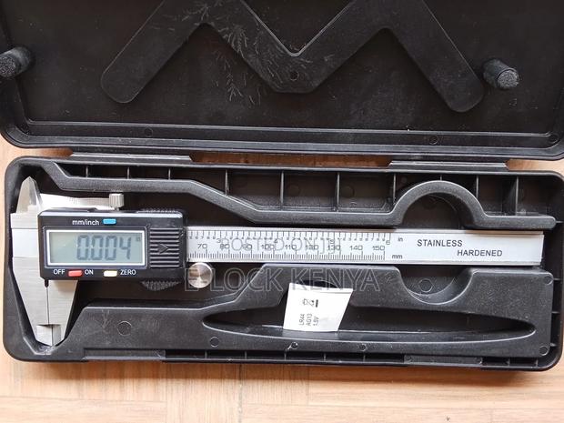 High Precision Caliper - main view