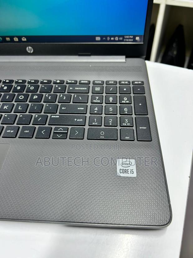Laptop HP 250 G8 8GB Intel Core I5 HDD 1T - thumbnail 3