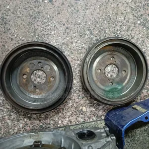Vitz 2005 Drums.