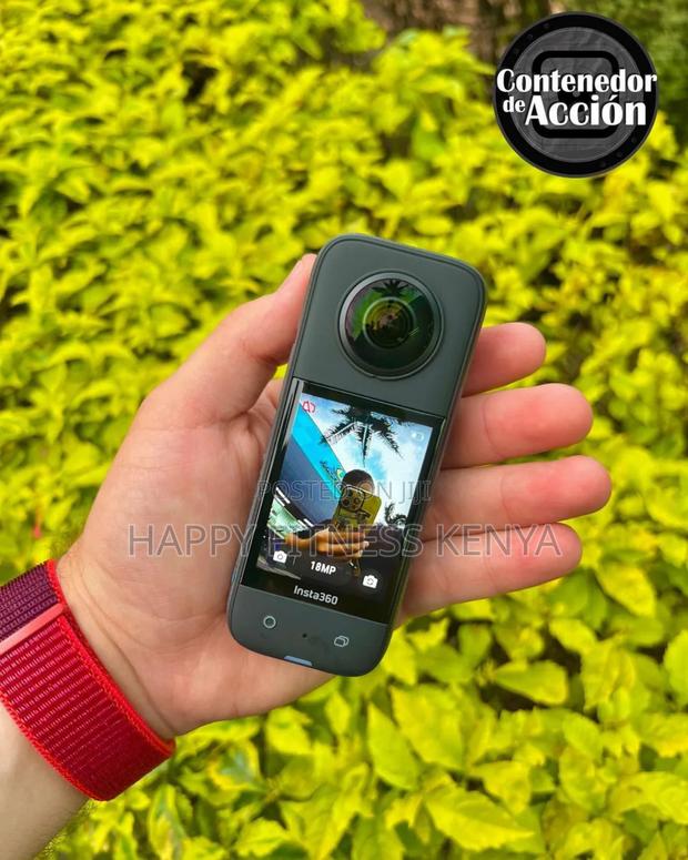 Insta360 X3 Waterproof 360 Action Camera - thumbnail 3