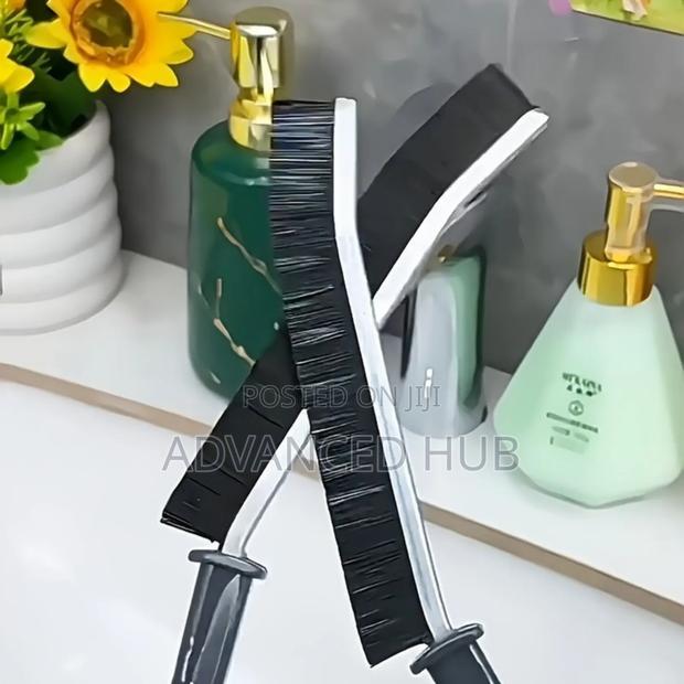 2pcs Hard Bristtled Crevice Brushes - thumbnail 2