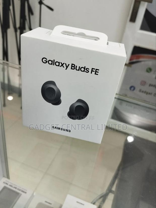Samsung Galaxy Buds FE - main view