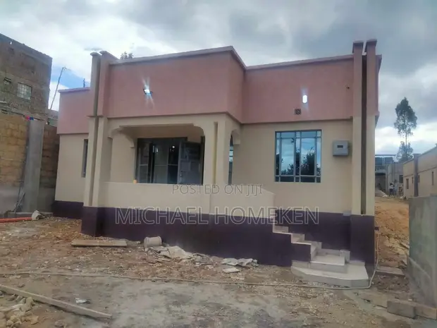 4bdrm Bungalow in Nkoroi for sale