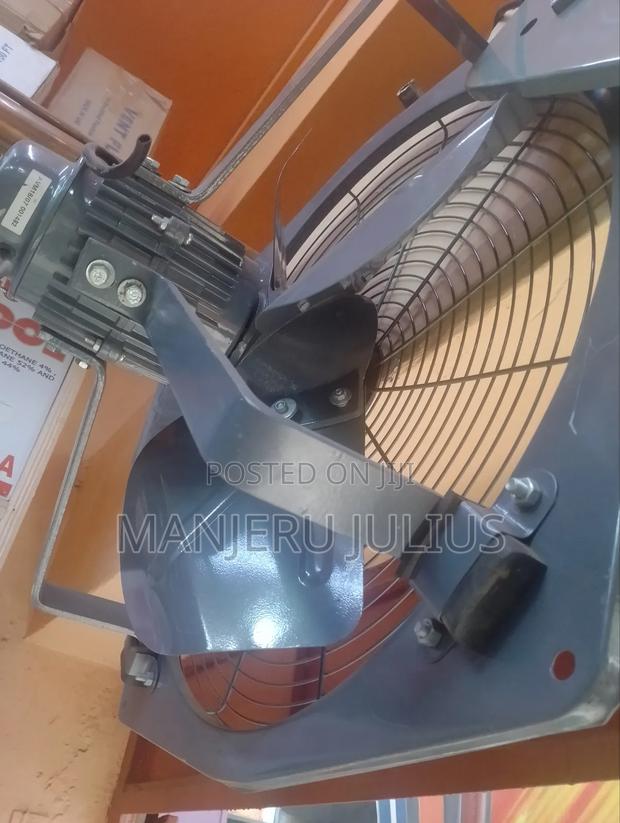 18inch Heavy-Duty Extractor Fan - thumbnail 2