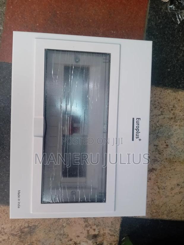 10ways Consumer Unit - thumbnail 3