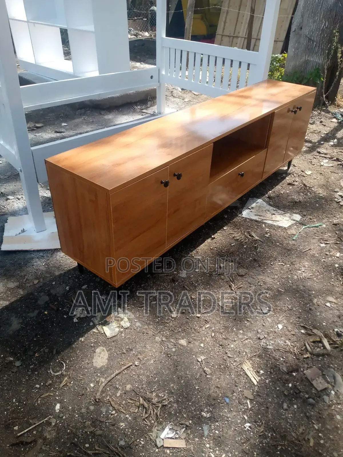 Luxury Natural Board Tv Stand (6FT)