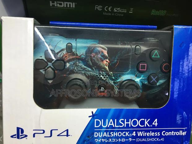 Customised Ps4 Pad - main view