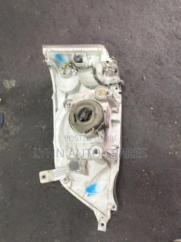 Complete Headlight Toyota Dyna - main view