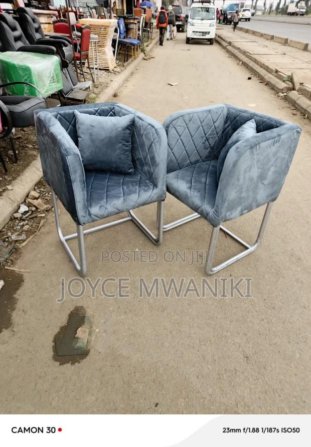 Styling Chairs, Unique and Classy, Grey - thumbnail 3