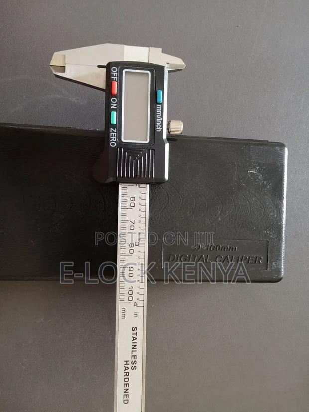 Vernier Caliper Electronic - main view