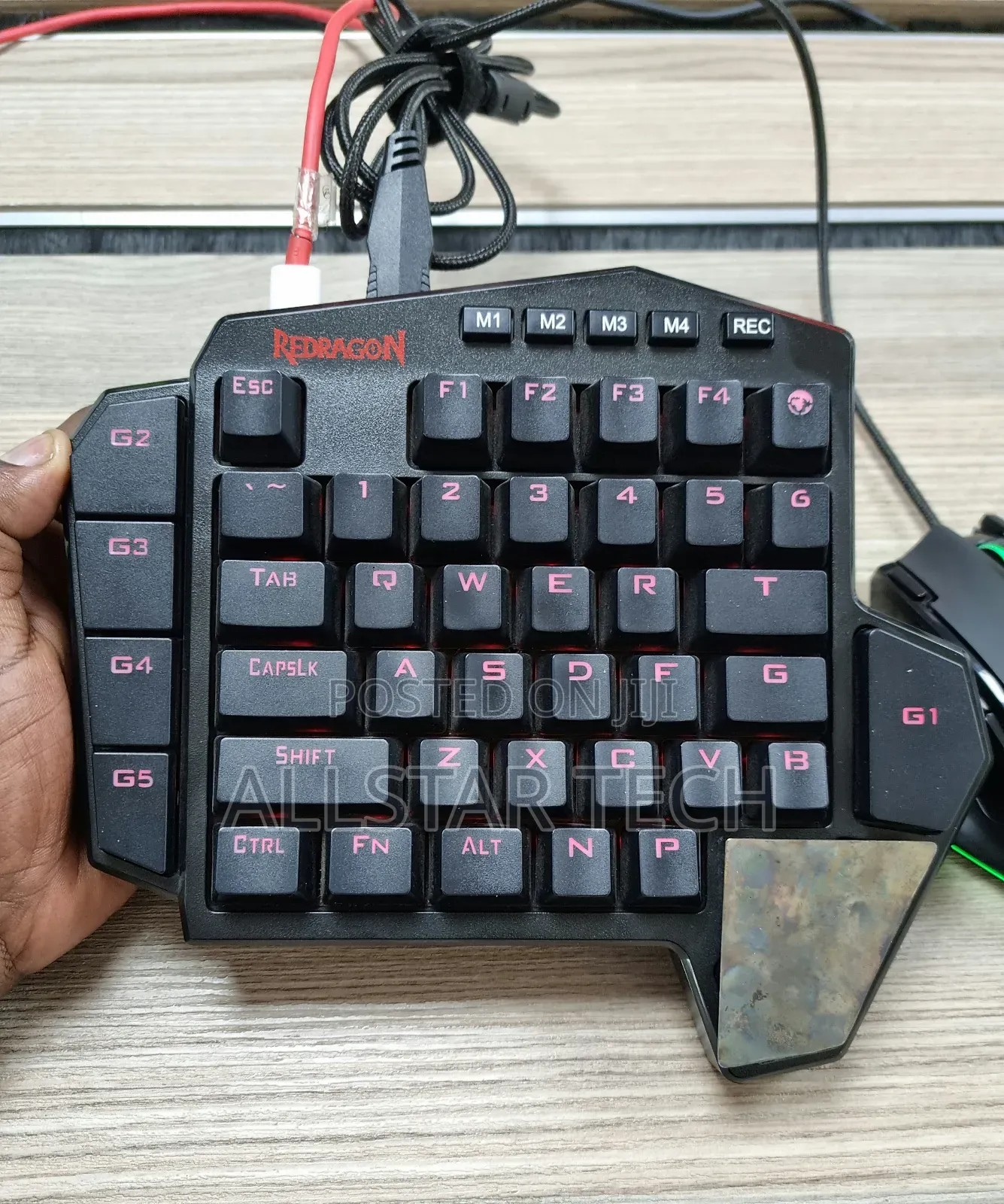 REDRAGON DITI RGB 42 Key (Slightly Used)
