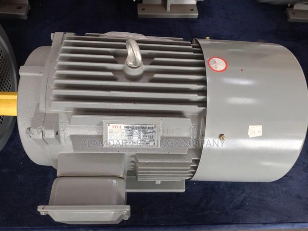 25hp Motor - main view