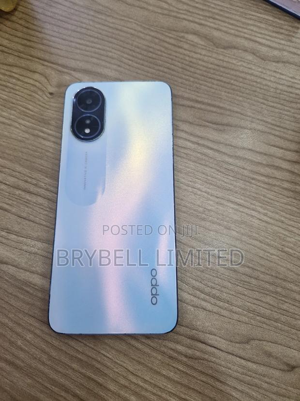 Oppo A18 128 GB Blue - thumbnail 4