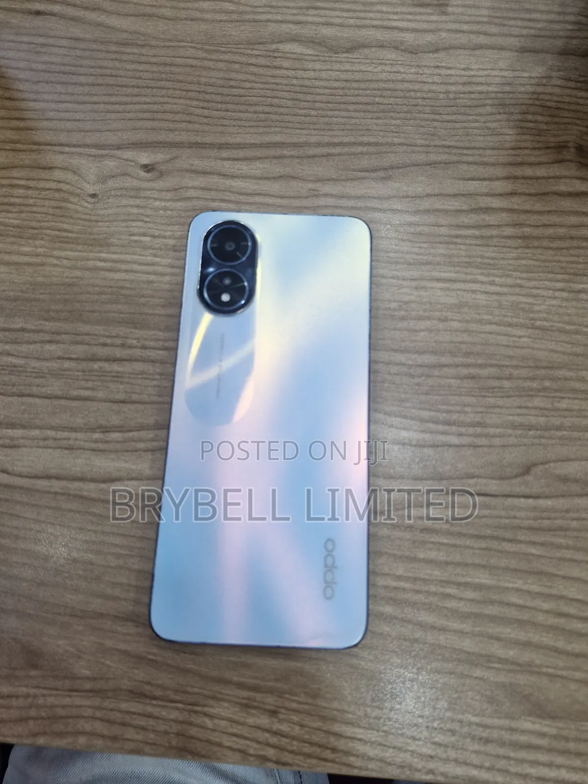 Oppo A18 128 GB Blue
