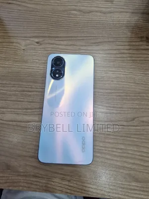 Oppo A18 128 GB Blue