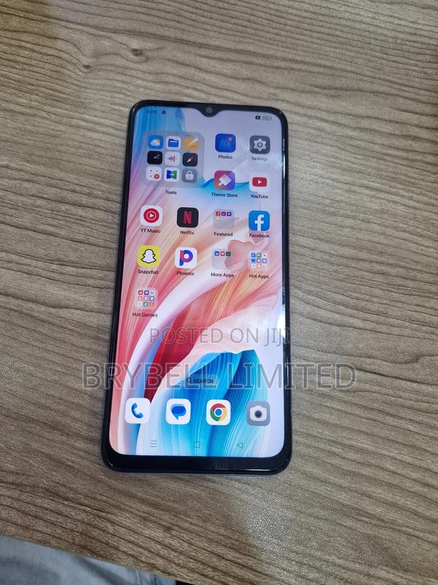 Oppo A18 128 GB Blue - thumbnail 3