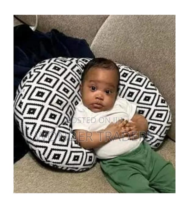 Nursing Pillow, Breast Feeding Pillow - main view