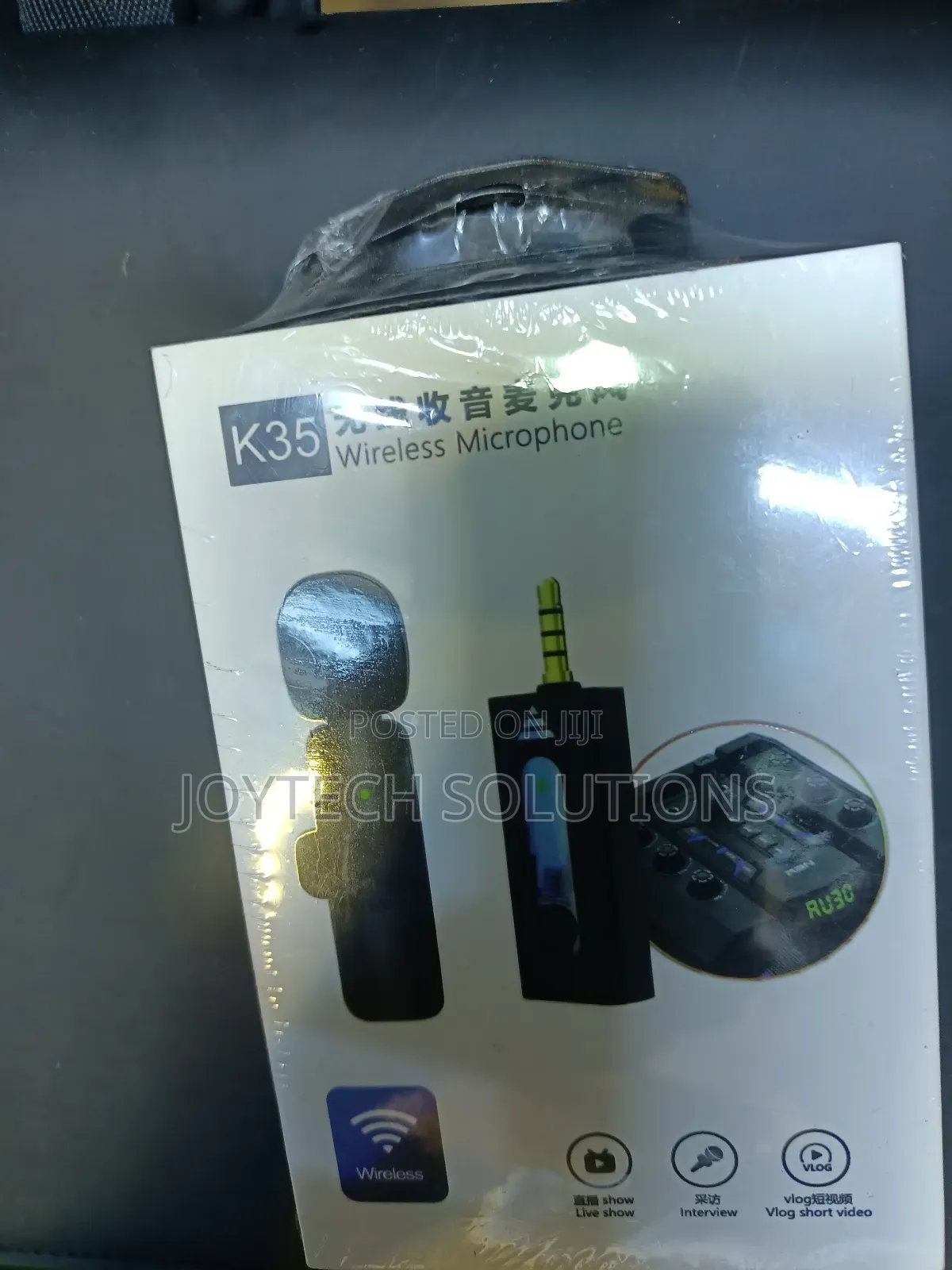 Hot Selling Professional Wireless Microphone Clip-On