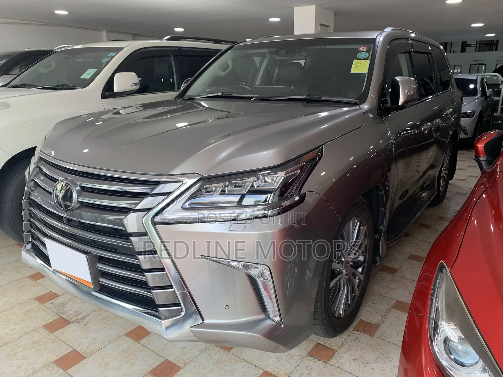 Lexus LX 570 AWD 2018 Silver