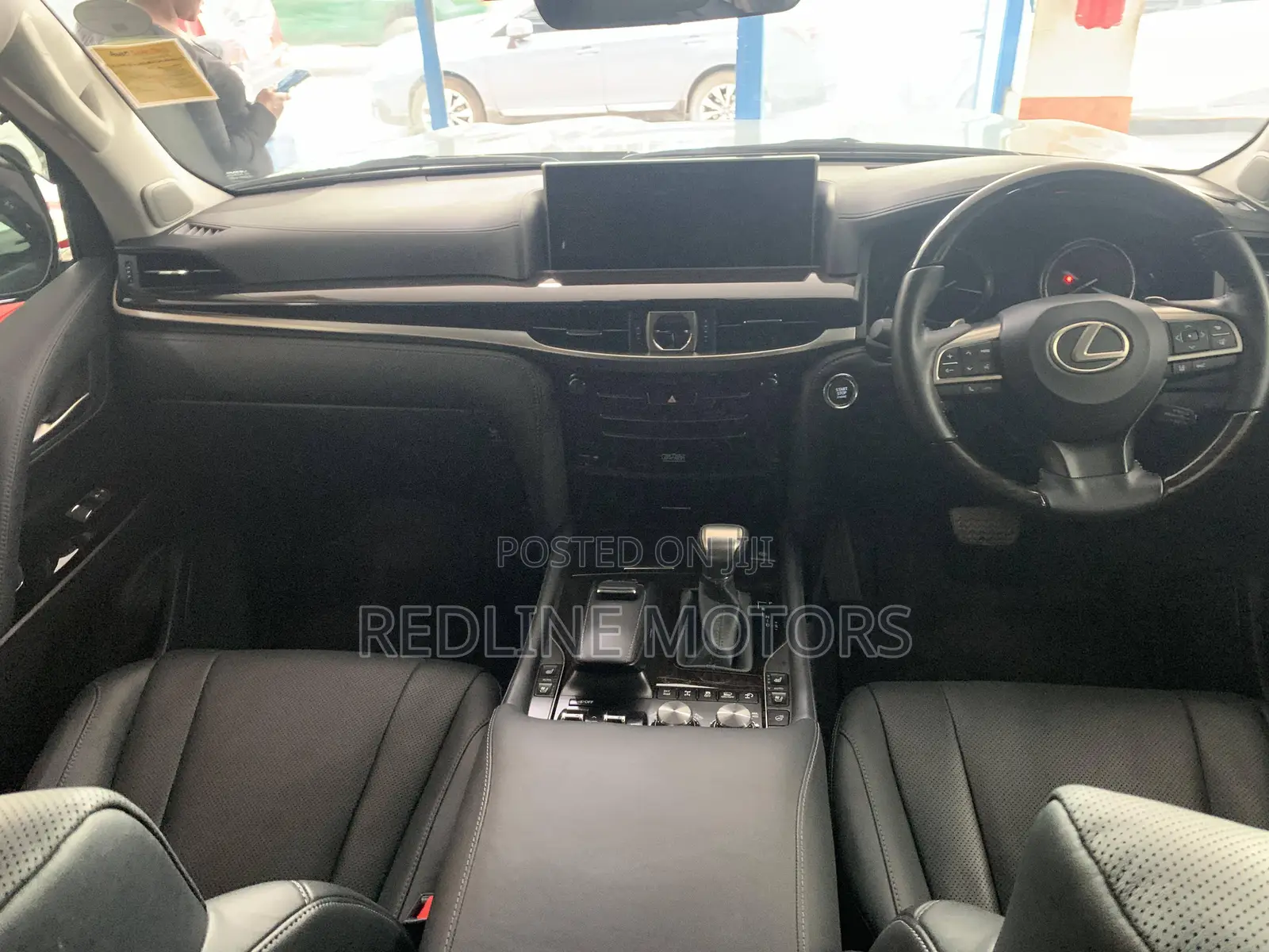 Lexus LX 570 AWD 2018 Silver