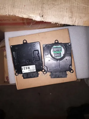 Prado 160/165 Head Light Ballast
