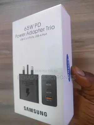Samsung Charger.65 Watts Super Fast Charger.Trio Adapter