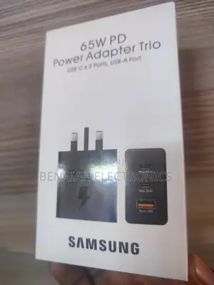 Samsung Charger.65 Watts Super Fast Charger Three Ports.