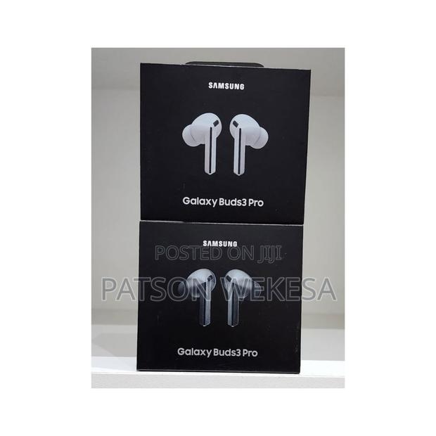 Samsung Galaxy Buds 3 Pro - main view