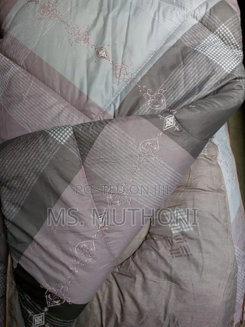 Binded Duvet Set
