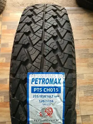 235 /85 R16 PETROMAX TYRES (Commercial)