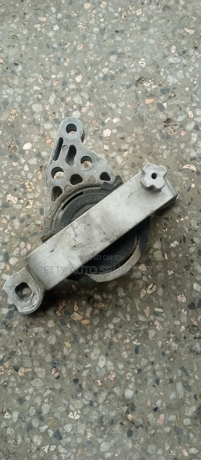 Mazda Axela Engine Mountain
