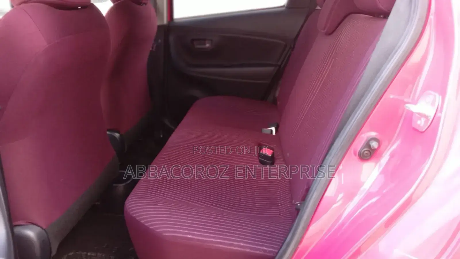 Toyota Vitz 1.3 FWD 3dr 2016 Pink