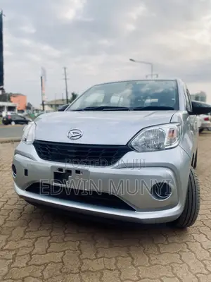 Daihatsu Boon 2017 Silver