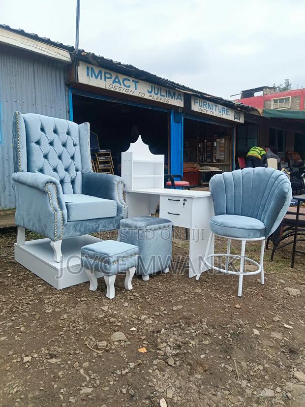 Pedicure Set and Manicure Set, Grey and White - thumbnail 4