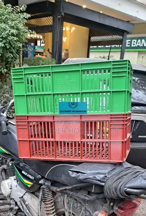 Normal Plastic Crates in Maroon and Green