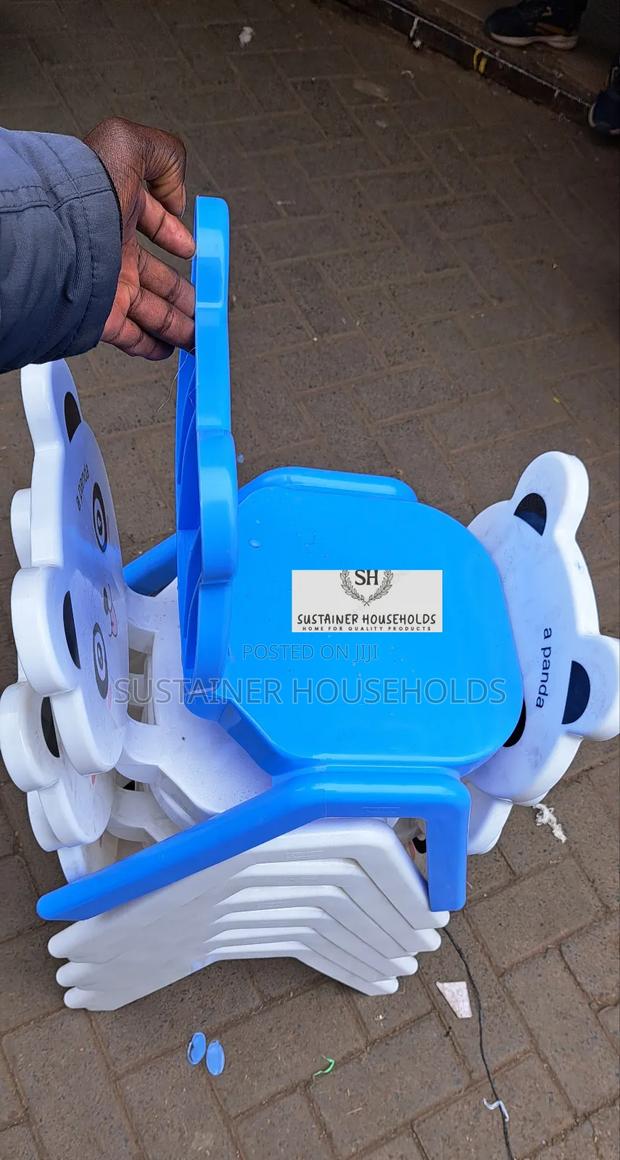 Kids Plastic Chairs: ;Children Plastic Chairs - main view