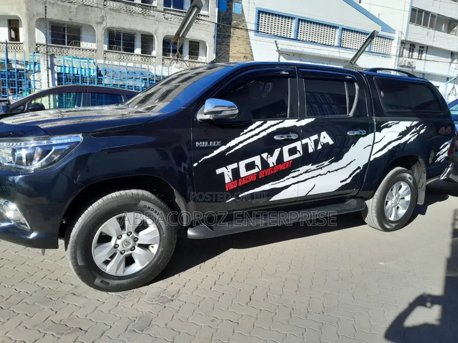 Toyota Hilux 2018 White