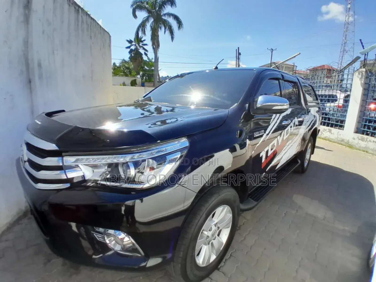 Toyota Hilux 2018 White