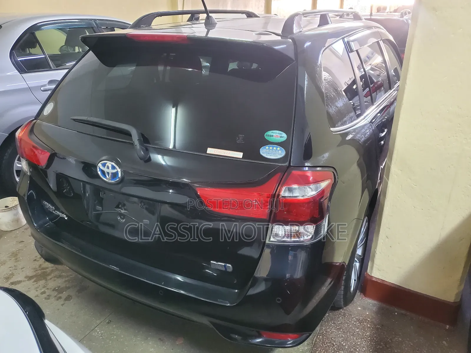 Toyota Corolla Fielder 2018 Black