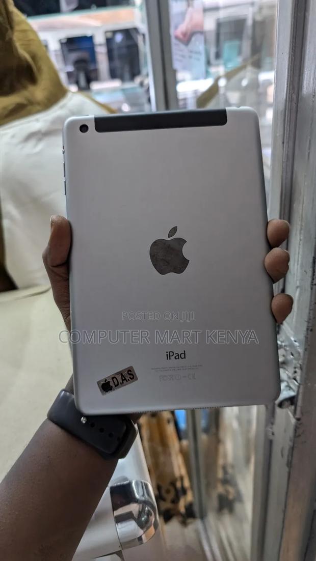 Apple iPad mini 3 64 GB Gray - main view