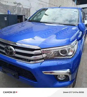 Toyota Hilux Revo Double Cab Deisel 2.4 AWD 2017 Blue
