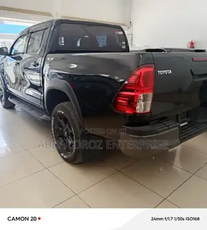 Toyota Hilux Revo Double Cab Deisel 2.8 AWD 2019 Black