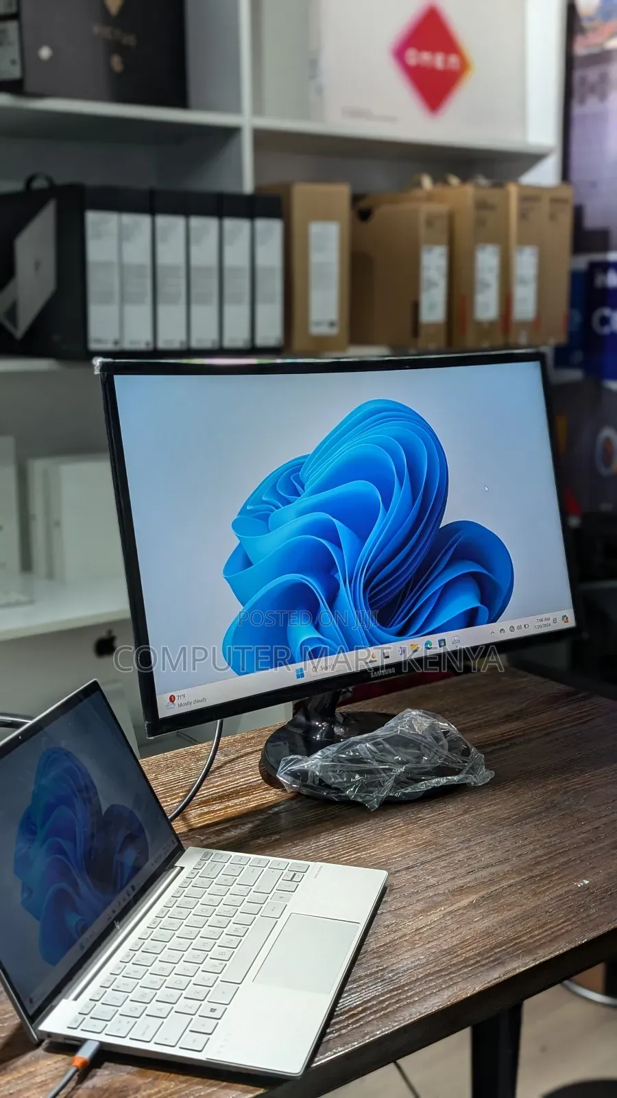 Samsung 27'' Curved Led Monitor