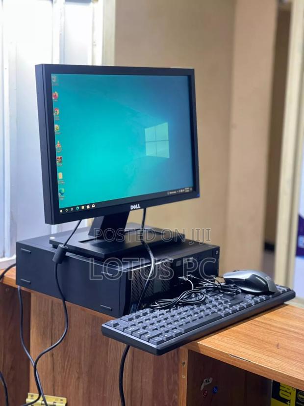 Desktop Computer Dell Precision 7910 4GB Intel Core I5 HDD 500GB - main view