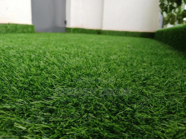 Artificial Grass Carpet for Balcony, Open Space, Play Ground