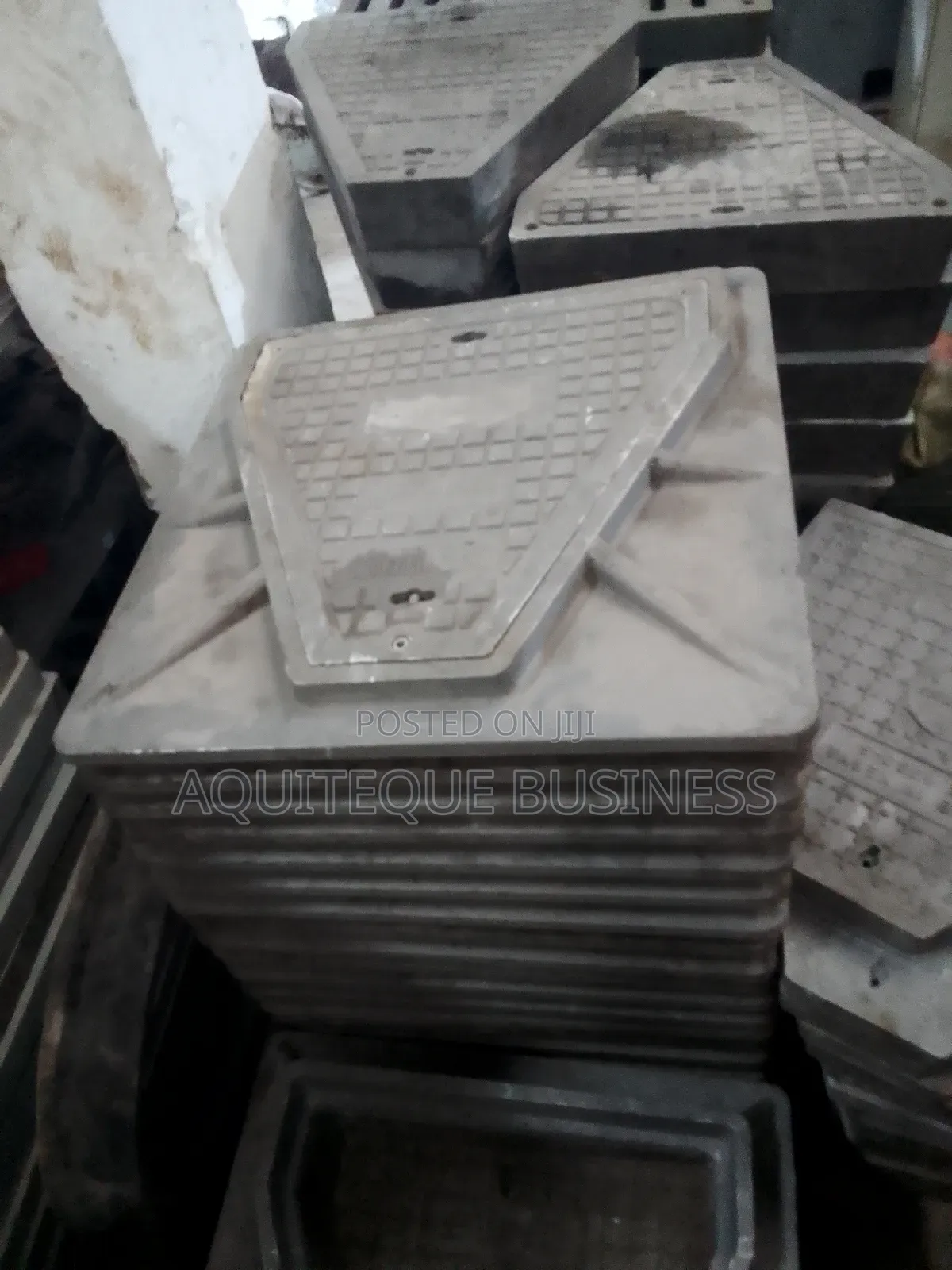 Manhole Cover 12.5T. 700*700