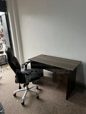 1.2 MTR Office Desk Plus Executive Office Leather Chair