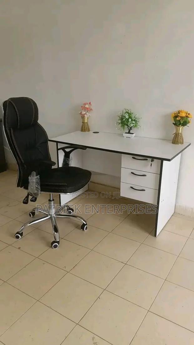 1.2 MTR Office Desk Plus Executive Office Leather Chair
